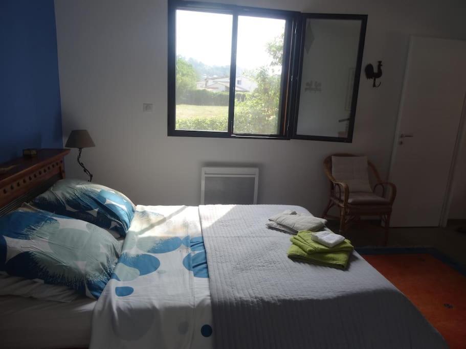 Beau 2 Pieces Avec Jardin Dans Villa A Mougins. ภายนอก รูปภาพ